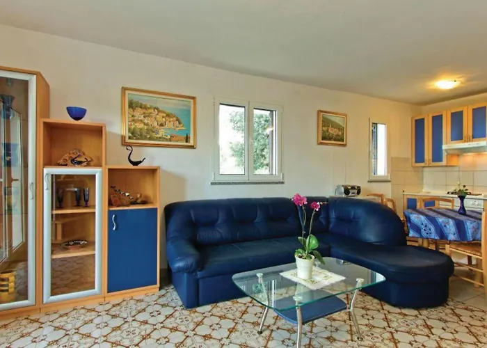 Two Bedroom With Sea View * Brsec