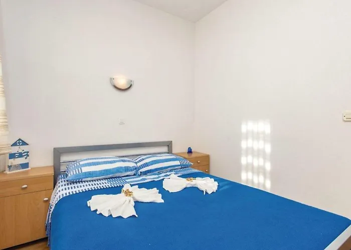 Two Bedroom With Sea View Brseč