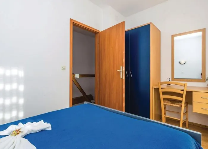 Two Bedroom With Sea View Brseč